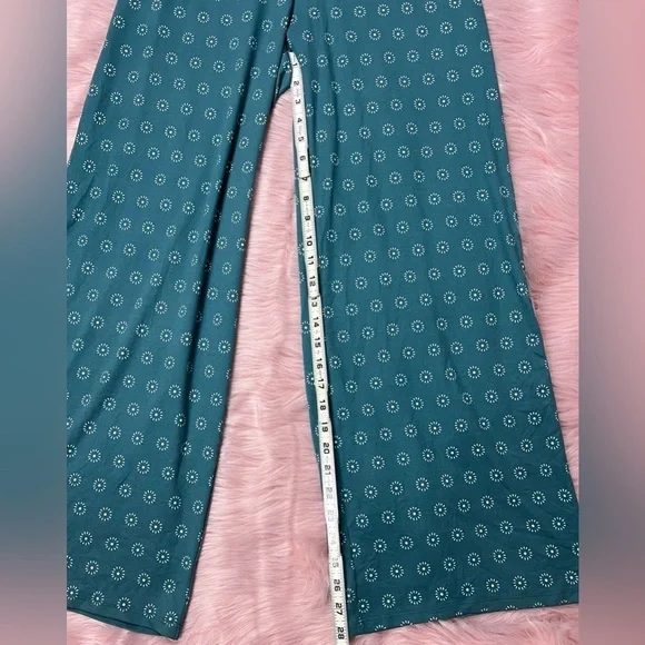 Teal Green Knit Jumpsuit w/Strappy Back Sz L By Davina NWOT - Picture 6 of 8